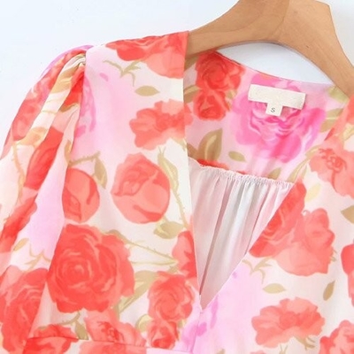 OEM maufactory  Oil Painting Rose Printed Pleated V Neck Polyester Short Sleeve Dress